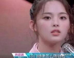 怪力少女吃瓜群众视频播放,揭秘视频背后的热门现象